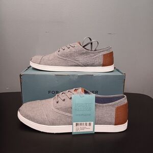 NWT Toms Men's Donovan Frost Grey Chambray Lace Up Athletic Shoes Sneakers Sz 12